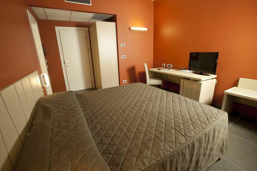 Rolling Hotel คาโซริอา ภายนอก รูปภาพ